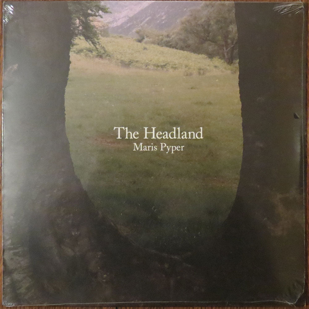Maris Pyper - The headland - 10